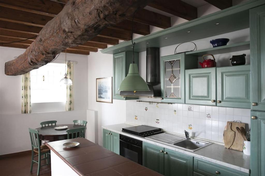 Iseolakerental - Casa Rododendro スルツァーノ エクステリア 写真