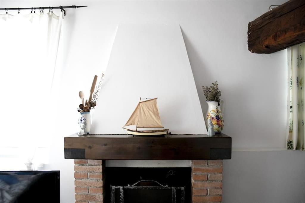 Iseolakerental - Casa Rododendro スルツァーノ エクステリア 写真